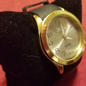 Mens watch